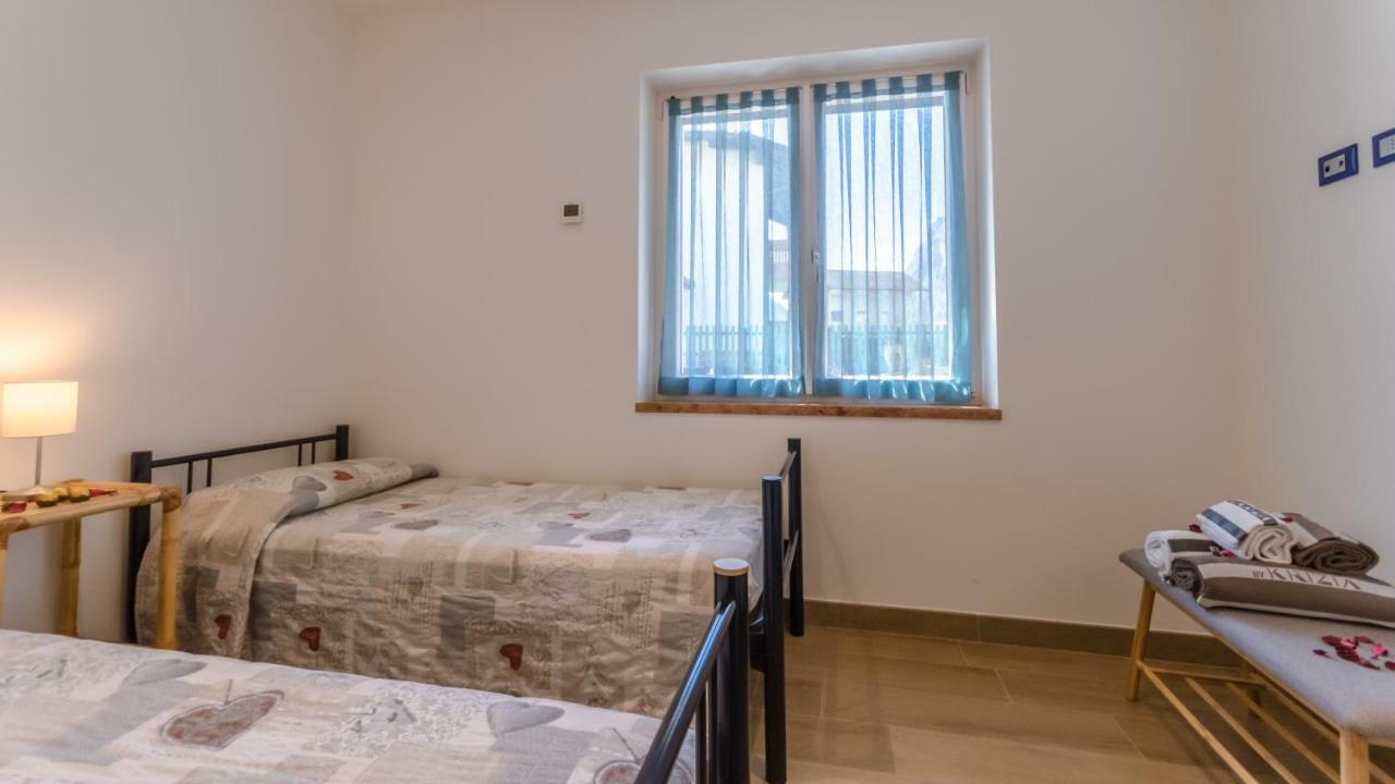 Villa Casa Guetti Terme Di Comano Comano Terme Exterior foto